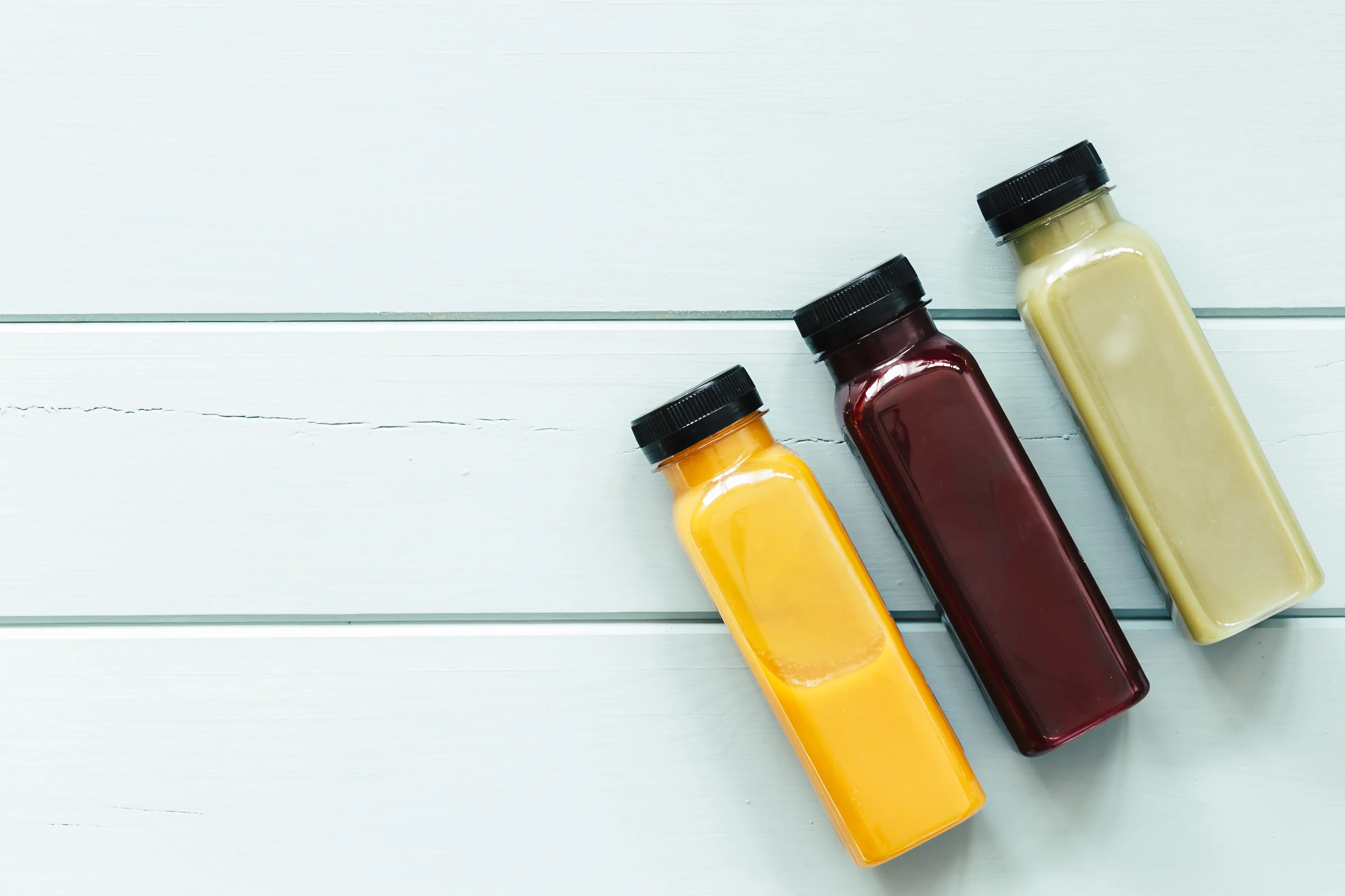 healthy-food-concept-with-juices